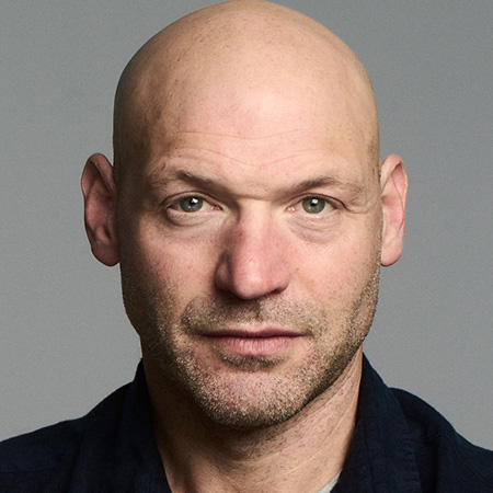 Headshot of Corey Stoll